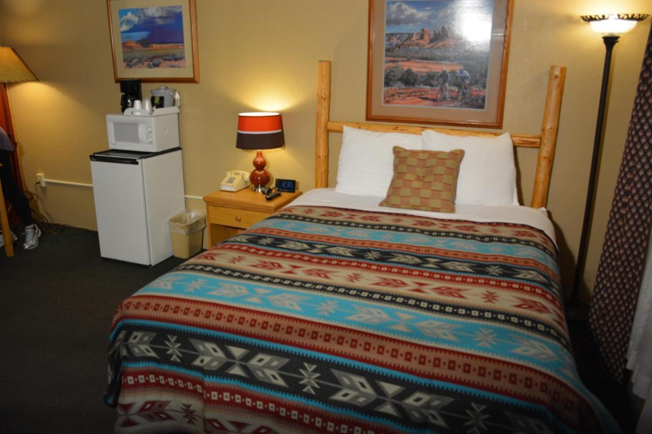 Sitzmark Chalet Inn Руідозо Екстер'єр фото